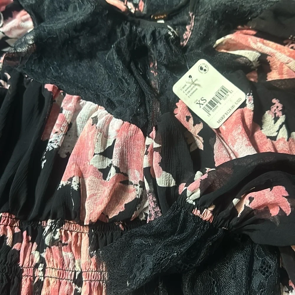 NWT 🎉🎉Host Pick‼️FREE PEOPLE DAPHNE FLORAL BLOUSE MIDNIGHT COMBO - Picture 14 of 15